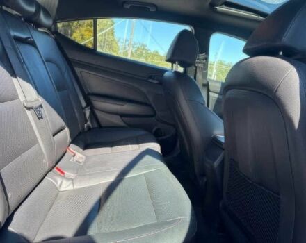 Синий Хендай Элантра, объемом двигателя 1.6 л и пробегом 39 тыс. км за 8000 $, фото 13 на Automoto.ua