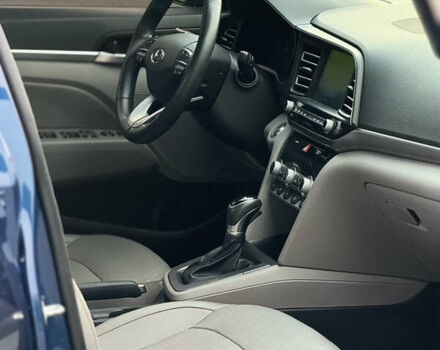 Хендай Элантра 2020 в Киеве на Automoto.ua Синий Хендай Элантра, объемом двигателя 2 л и пробегом 48 тыс. км за 14300 $, фото 11 на Automoto.ua