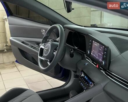 Хендай Элантра 2021 в Сумах на Automoto.ua Синий Хендай Элантра, объемом двигателя 1.58 л и пробегом 136 тыс. км за 17999 $, фото 39 на Automoto.ua