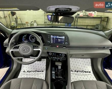 Хендай Элантра 2021 в Сумах на Automoto.ua Синий Хендай Элантра, объемом двигателя 1.58 л и пробегом 136 тыс. км за 17999 $, фото 60 на Automoto.ua