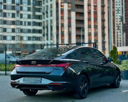 Синий Хендай Элантра, объемом двигателя 2 л и пробегом 118 тыс. км за 18800 $, фото 4 на Automoto.ua