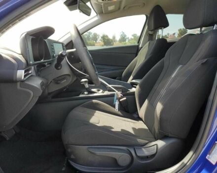 Хендай Элантра 2023 в Киеве на Automoto.ua Синий Хендай Элантра, объемом двигателя 2 л и пробегом 38 тыс. км за 5800 $, фото 6 на Automoto.ua