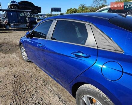 Синий Хендай Элантра, объемом двигателя 2 л и пробегом 44 тыс. км за 10700 $, фото 3 на Automoto.ua