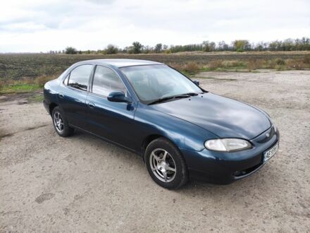 Хендай Элантра 1995 в Кривом Роге на Automoto.ua Синий Хендай Элантра, объемом двигателя 1.8 л и пробегом 298 тыс. км за 2200 $, фото 1 на Automoto.ua