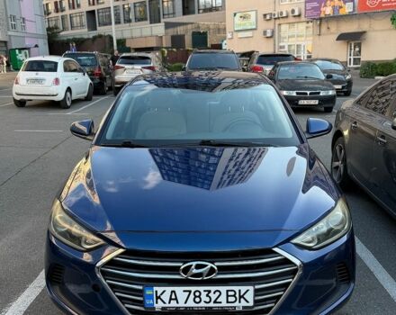 Синий Хендай Элантра, объемом двигателя 2 л и пробегом 120 тыс. км за 11000 $, фото 1 на Automoto.ua
