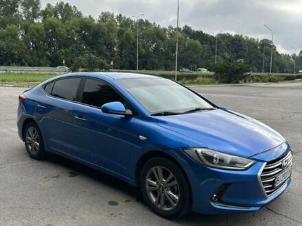 Синий Хендай Элантра, объемом двигателя 1.58 л и пробегом 150 тыс. км за 10900 $, фото 1 на Automoto.ua