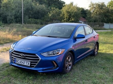 Синий Хендай Элантра, объемом двигателя 1.4 л и пробегом 90 тыс. км за 10700 $, фото 1 на Automoto.ua