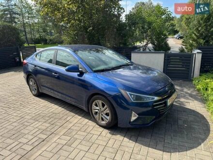 Синий Хендай Элантра, объемом двигателя 2 л и пробегом 170 тыс. км за 6450 $, фото 1 на Automoto.ua