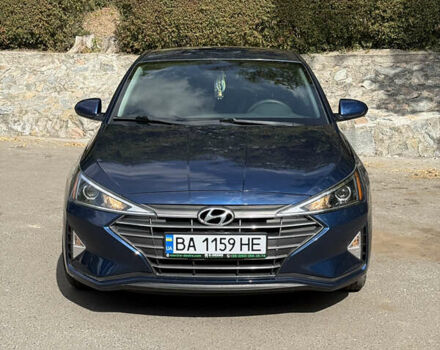 Синий Хендай Элантра, объемом двигателя 2 л и пробегом 50 тыс. км за 14500 $, фото 1 на Automoto.ua