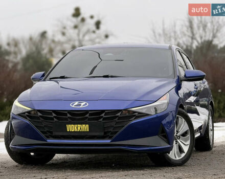 Синій Хендай Елантра, об'ємом двигуна 2 л та пробігом 109 тис. км за 17450 $, фото 1 на Automoto.ua