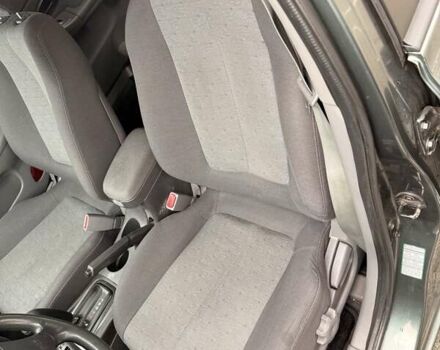 Зеленый Хендай Элантра, объемом двигателя 1.6 л и пробегом 195 тыс. км за 5500 $, фото 12 на Automoto.ua