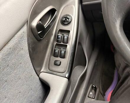 Зеленый Хендай Элантра, объемом двигателя 1.6 л и пробегом 195 тыс. км за 5500 $, фото 9 на Automoto.ua