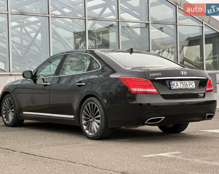 Черный Хендай Экус, объемом двигателя 5 л и пробегом 116 тыс. км за 15490 $, фото 13 на Automoto.ua