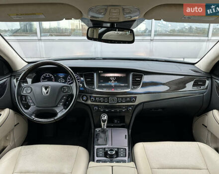 Черный Хендай Экус, объемом двигателя 5 л и пробегом 116 тыс. км за 15490 $, фото 57 на Automoto.ua