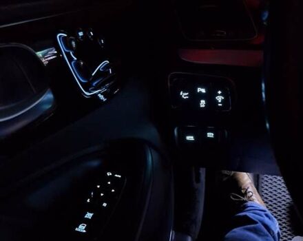 Хендай Екус, об'ємом двигуна 3.78 л та пробігом 158 тис. км за 22300 $, фото 9 на Automoto.ua