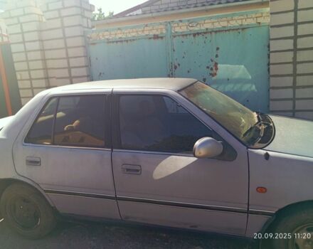 Серый Хендай Ексель, объемом двигателя 0 л и пробегом 240 тыс. км за 400 $, фото 1 на Automoto.ua