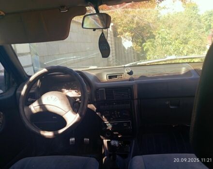 Серый Хендай Ексель, объемом двигателя 0 л и пробегом 240 тыс. км за 400 $, фото 5 на Automoto.ua