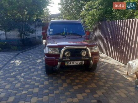 Хендай Галлопер 1998 у Кропивницькому (Кіровограді) на Automoto.ua Червоний Хендай Галлопер, об'ємом двигуна 3 л та пробігом 300 тис. км за 5700 $, фото 1 на Automoto.ua