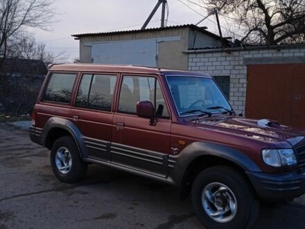Хендай Галлопер 2002 у Запоріжжя на Automoto.ua Червоний Хендай Галлопер, об'ємом двигуна 0 л та пробігом 266 тис. км за 4300 $, фото 1 на Automoto.ua