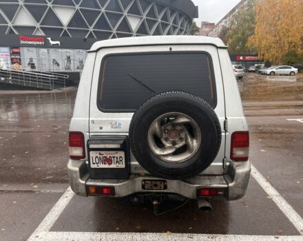 Серый Хендай Галлопер, объемом двигателя 2.5 л и пробегом 221 тыс. км за 3600 $, фото 4 на Automoto.ua