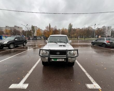 Серый Хендай Галлопер, объемом двигателя 2.5 л и пробегом 221 тыс. км за 3600 $, фото 1 на Automoto.ua