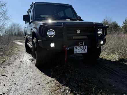 Серый Хендай Галлопер, объемом двигателя 2.5 л и пробегом 223 тыс. км за 4999 $, фото 1 на Automoto.ua