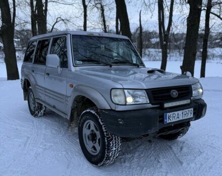 Серый Хендай Галлопер, объемом двигателя 2.5 л и пробегом 280 тыс. км за 2700 $, фото 1 на Automoto.ua