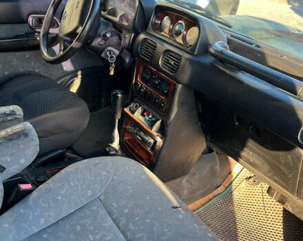 Зеленый Хендай Галлопер, объемом двигателя 2.48 л и пробегом 225 тыс. км за 4000 $, фото 14 на Automoto.ua