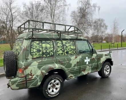 Зеленый Хендай Галлопер, объемом двигателя 2.5 л и пробегом 301 тыс. км за 3500 $, фото 2 на Automoto.ua