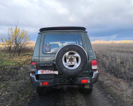 Зеленый Хендай Галлопер, объемом двигателя 2 л и пробегом 348 тыс. км за 4000 $, фото 1 на Automoto.ua