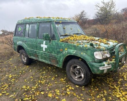 Зеленый Хендай Галлопер, объемом двигателя 2.5 л и пробегом 300 тыс. км за 2500 $, фото 1 на Automoto.ua