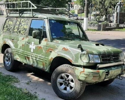 Зелений Хендай Галлопер, об'ємом двигуна 2.5 л та пробігом 270 тис. км за 5000 $, фото 1 на Automoto.ua