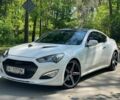 Білий Хендай Генезис, об'ємом двигуна 2 л та пробігом 138 тис. км за 12500 $, фото 1 на Automoto.ua