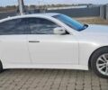 Белый Хендай Генезис, объемом двигателя 3.8 л и пробегом 250 тыс. км за 8000 $, фото 1 на Automoto.ua