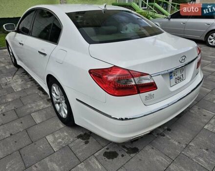 Білий Хендай Генезис, об'ємом двигуна 3.79 л та пробігом 158 тис. км за 11200 $, фото 3 на Automoto.ua