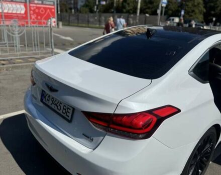 Білий Хендай Генезис, об'ємом двигуна 3.78 л та пробігом 194 тис. км за 18500 $, фото 9 на Automoto.ua
