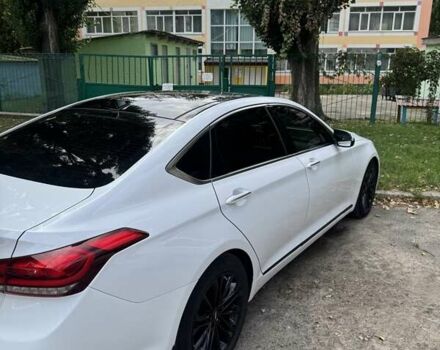Білий Хендай Генезис, об'ємом двигуна 3.78 л та пробігом 194 тис. км за 18500 $, фото 6 на Automoto.ua