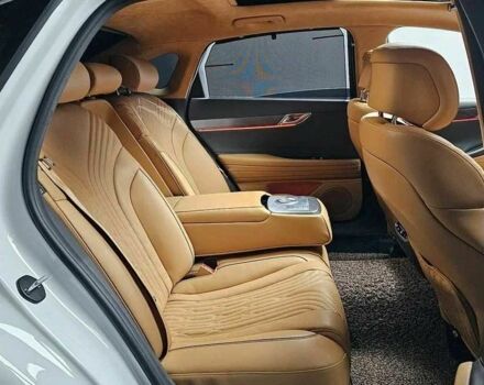 Білий Хендай Генезис, об'ємом двигуна 2.2 л та пробігом 28 тис. км за 24000 $, фото 9 на Automoto.ua