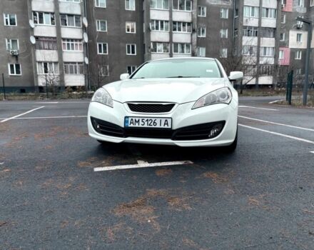 Белый Хендай Генезис, объемом двигателя 2 л и пробегом 194 тыс. км за 9999 $, фото 1 на Automoto.ua