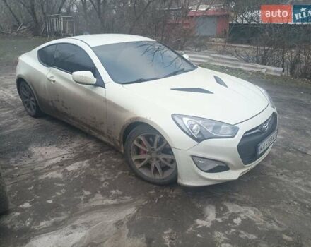 Бежевый Хендай Генезис, объемом двигателя 2 л и пробегом 152 тыс. км за 10000 $, фото 1 на Automoto.ua