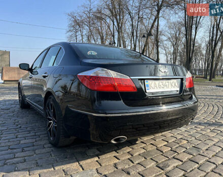 Чорний Хендай Генезис, об'ємом двигуна 3.78 л та пробігом 185 тис. км за 10000 $, фото 12 на Automoto.ua