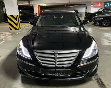 Черный Хендай Генезис, объемом двигателя 3.8 л и пробегом 222 тыс. км за 9999 $, фото 2 на Automoto.ua