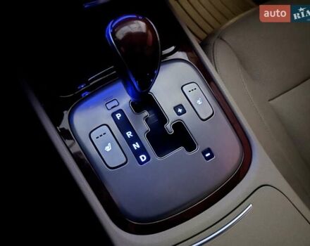 Черный Хендай Генезис, объемом двигателя 3.8 л и пробегом 222 тыс. км за 9999 $, фото 36 на Automoto.ua