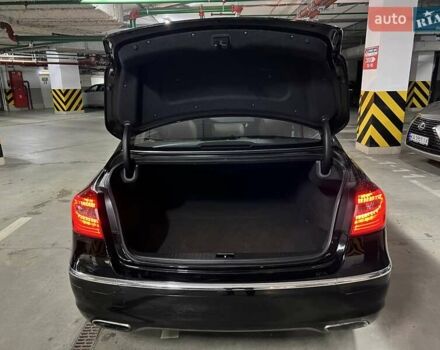 Черный Хендай Генезис, объемом двигателя 3.8 л и пробегом 222 тыс. км за 9999 $, фото 51 на Automoto.ua