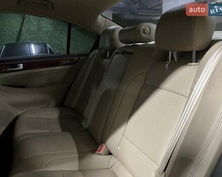 Черный Хендай Генезис, объемом двигателя 3.8 л и пробегом 222 тыс. км за 9999 $, фото 41 на Automoto.ua