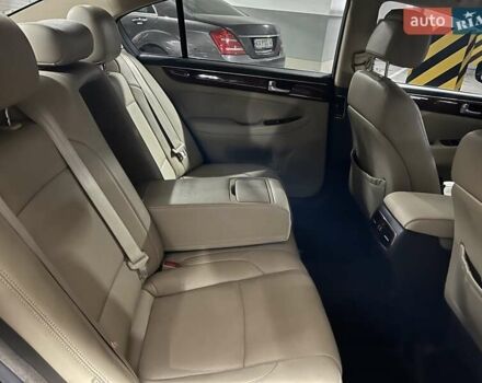 Черный Хендай Генезис, объемом двигателя 3.8 л и пробегом 222 тыс. км за 9999 $, фото 45 на Automoto.ua