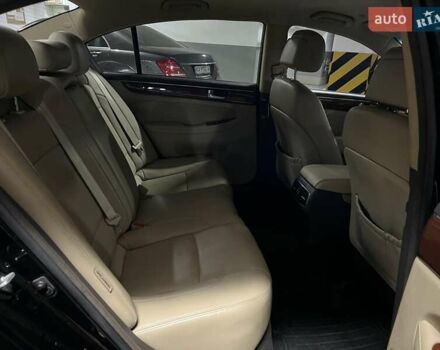 Черный Хендай Генезис, объемом двигателя 3.8 л и пробегом 222 тыс. км за 9999 $, фото 43 на Automoto.ua