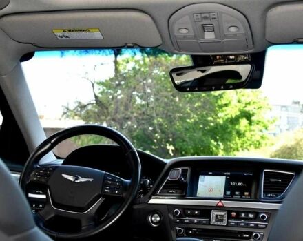 Черный Хендай Генезис, объемом двигателя 3.8 л и пробегом 63 тыс. км за 32000 $, фото 12 на Automoto.ua