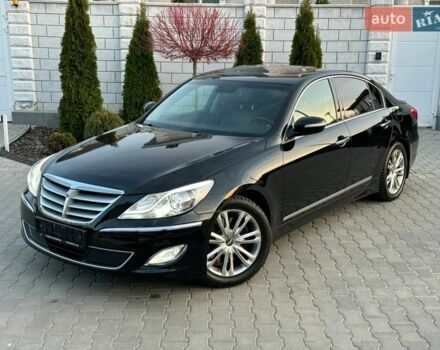 Черный Хендай Генезис, объемом двигателя 3.8 л и пробегом 178 тыс. км за 9999 $, фото 1 на Automoto.ua