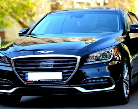 Черный Хендай Генезис, объемом двигателя 3.8 л и пробегом 63 тыс. км за 32000 $, фото 1 на Automoto.ua